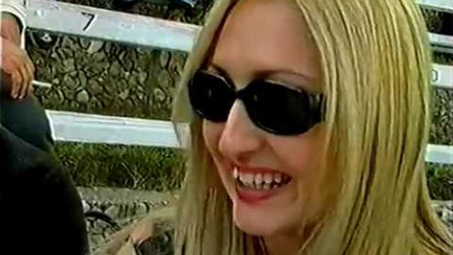 Диана и Стефан Митров - Над Пирин слънце грее - Пирин фолк (2001)