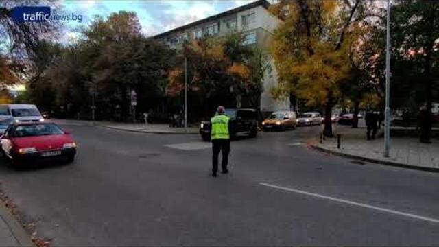 Джип предприе забранен ляв завой под носа на полицаи