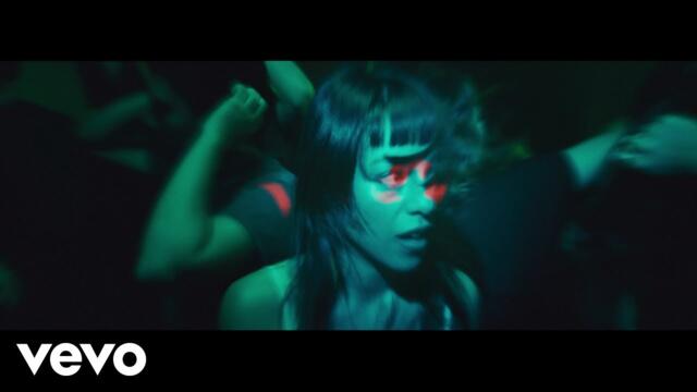 Telenova - THE DEEP (Official Music Video)