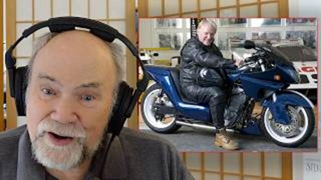 The GREAT Dan Gurney: MOTORCYCLE ENTHUSIAST and ENGINE DESIGNER! The 280-hp Moment-Canceling TWIN!