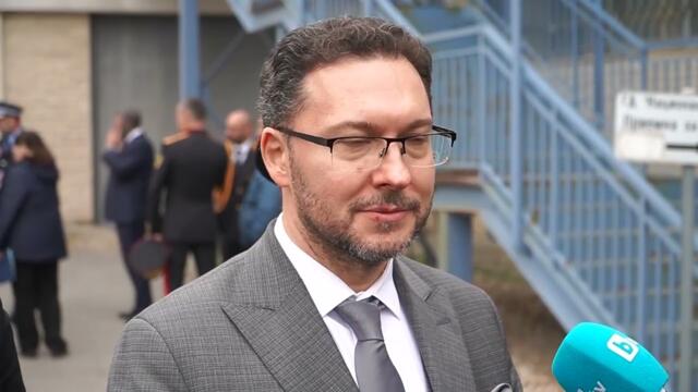 Даниел Митов: България няма най-много полицаи на глава от населението