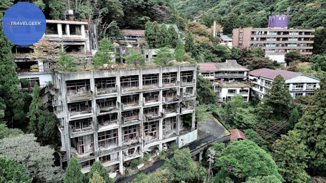 Overnight in Japan's Abandoned Onsen Village like a Ghost Town | Yunoyama Onsen