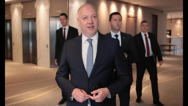 Росен Желязков: Има имена за особен управител в "Лукойл", които обсъждаме