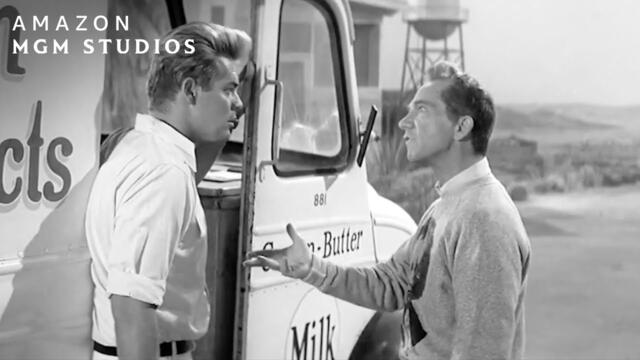 KISS ME, STUPID (1964) | Message For The Milkman | Amazon MGM