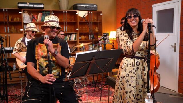 F.O. & PEEVA: Малки Панелни Концерти