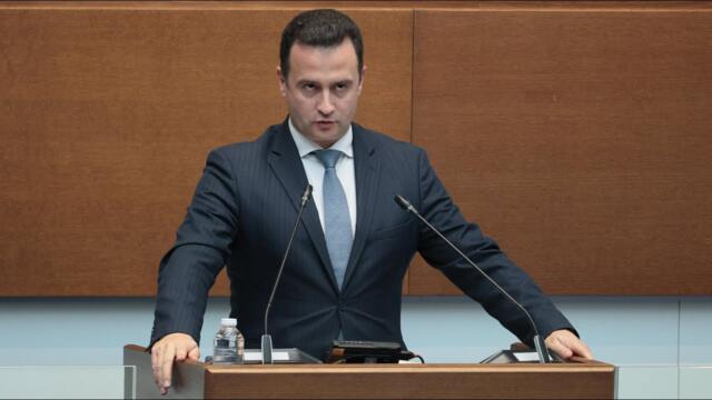 Жечо Станков: Имаме запаси от бензин за 6 месеца, от дизел - за 4, от самолетно гориво - за 2 месеца