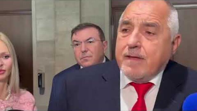 “От чичо му”: Борисов пратил поверително писмо на Радев - какво следва?