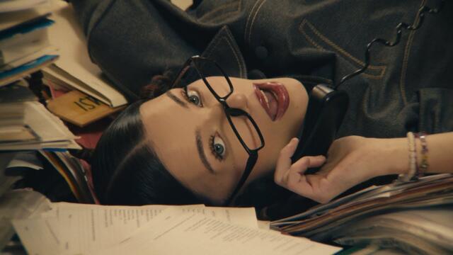 Roxen - Favourite Type (Official Music Video)