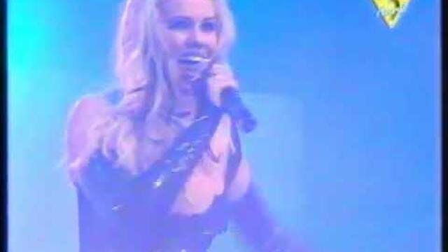 Nance - Kiss It! At TMF Awards