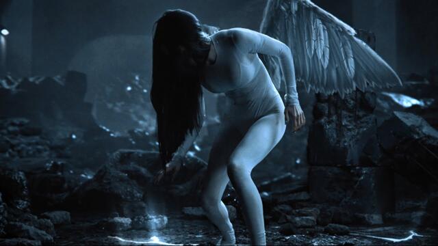 POPPY - Bruised Sky (Official Music Video)