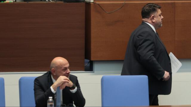 Скандал между БСП и "Възраждане" в НС прати депутатите в извънредна почивка