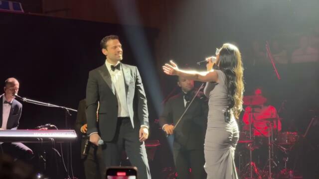 Konstantinos Argiros & Klavdia - Matonoun Oi Skepseis - Sydney Opera House 29/10/25