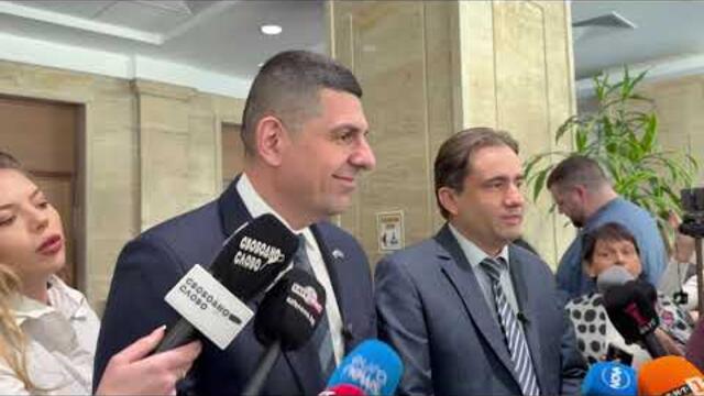 Борисов трябва да обясни дали, докато е криел Цветан Василев, не са обсъждали дялове в „Булгартабак“