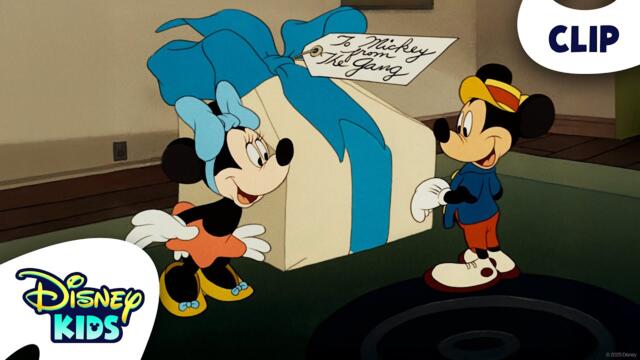 Minnie Throws A Surprise Party for Mickey 🎁 | Mickey's Birthday Party | @disneykids