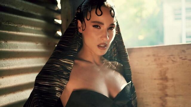 Evangelia — Panáthemáse (Official Visualizer)