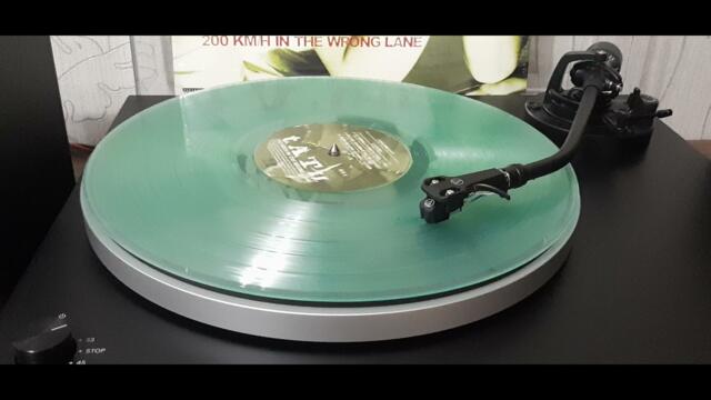 t.A.T.u. - Нас не догонят / Not Gonna Get Us (200 KM/H In The Wrong Lane vinyl, RSD 2021)