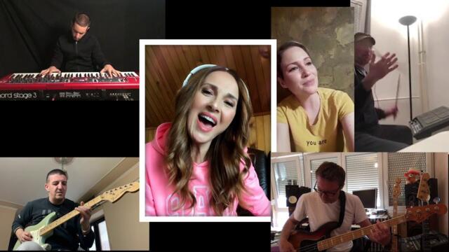 Aleksandra Radović - Ljubavi Moja - Live (Lockdown Version 2020)