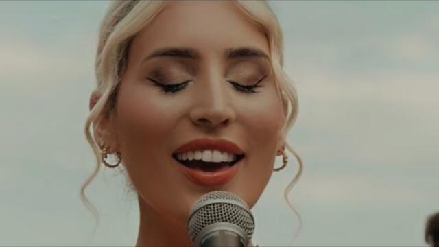 Nika Komadina - I will survive (cover)