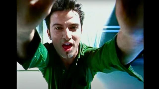TARKAN - Kır Zincirlerini (Bu Gece) (Official Music Video)