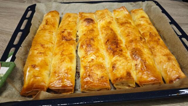 Дълги банички с готови кори сирене и яйца! Лесна и бърза рецепта за закуска!