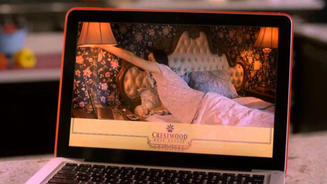 Garage Sale Mystery: The Deadly Room