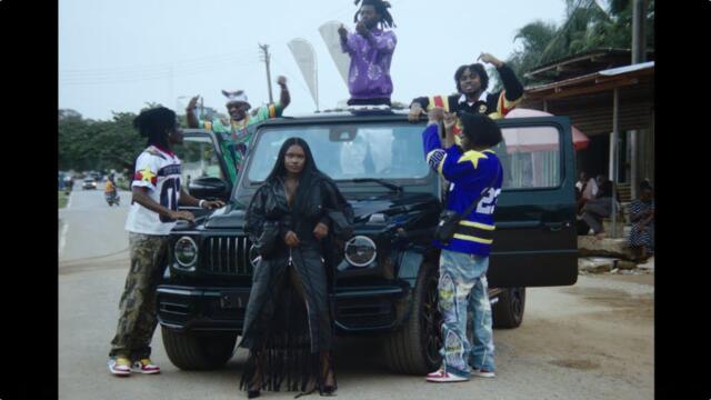 Amaarae -  FREE THE YOUTH (Official Music Video)