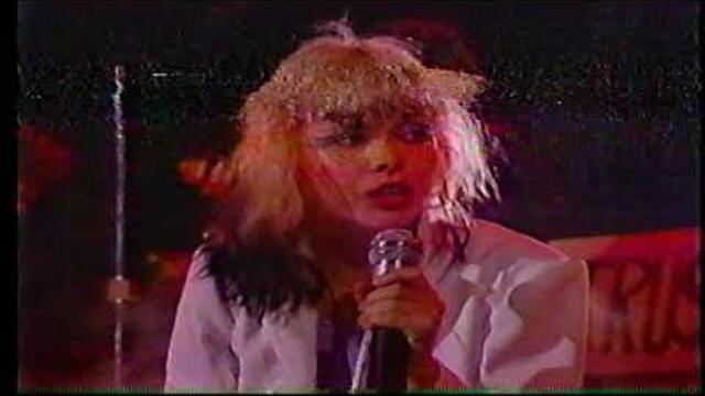 Berlin 1984: No More Words "Live" on Solid Gold