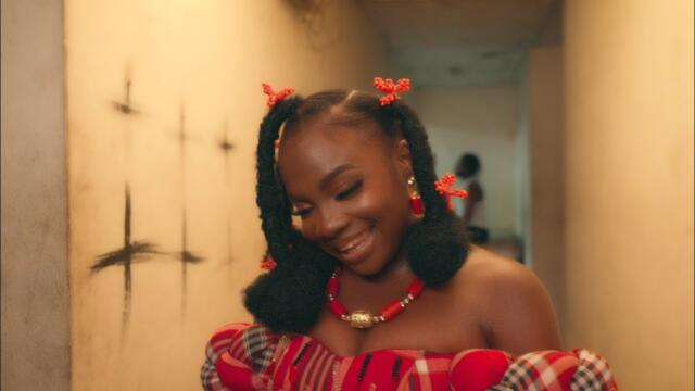 Ugoccie - Achalugo (Official Video)