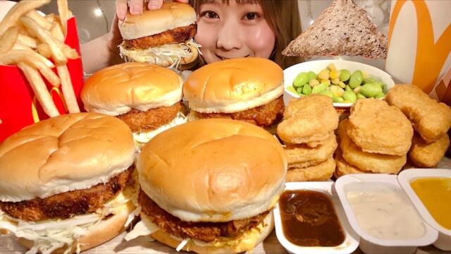 ASMR McDonald’s Gracoro Burger【Mukbang/ Eating Sounds】【English subtitles】