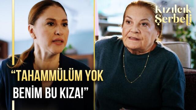 Bade’nin hareketleri Kıvılcım’ı sinirlendiriyor! | Kızılcık Şerbeti 115. Bölüm