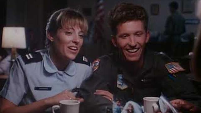 By Dawn's Early Light / В ранни зори (1990) - военен екшънБГ Аудио (BG Audio)