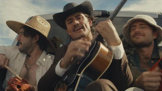 6 Feet Under (Official Video)