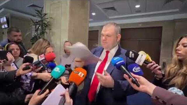 Делян Пеевски: Всички се завираха в кабинета на Борисов и в моя. Аз говоря с факти - те са лъжци