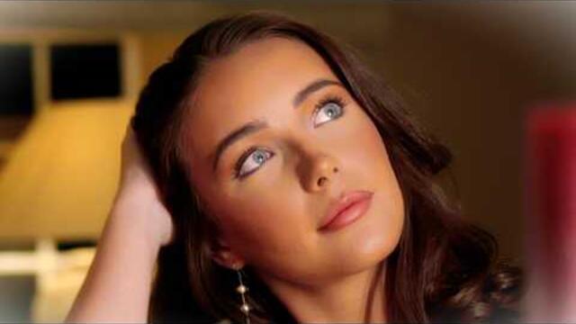 "White Christmas" - Lucy Thomas - (Official Music Video)