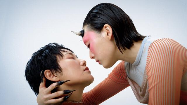 문학소녀 Moonhak Soneo - Baby, Can I? (Official Music Video)