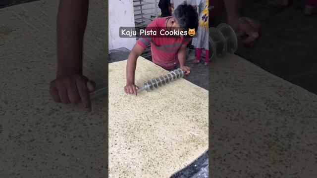 Kaju Pista Cookies Making In Kanpur😻 | Indian Street Food #shorts
