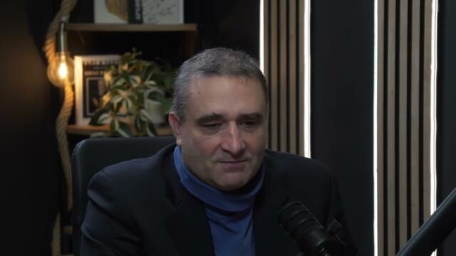 Народът и Тръмп спечелиха срещу Шишо и Сорос... писателят Добри Божилов в интервю при Велизар Енчев