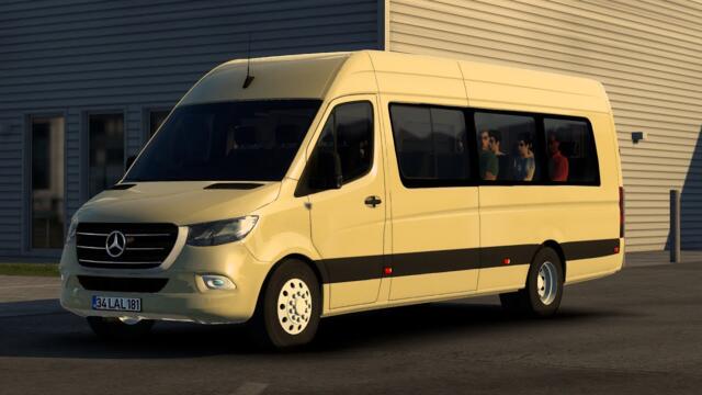 Караме туристи с Mercedes-benz Sprinter от Мюнхен до Берлинската стена