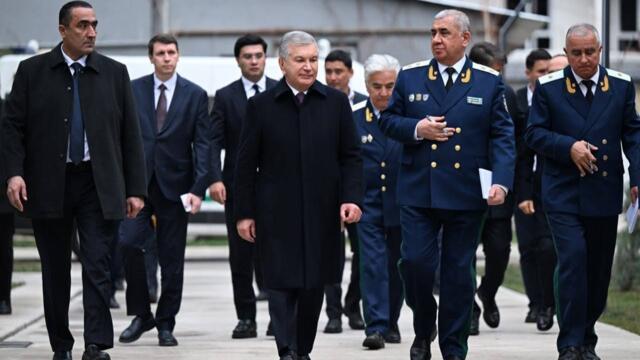 Президент Шавкат Мирзиёев посетил Юнусабадский район столицы I Ахборот 24 (17.12.2025)