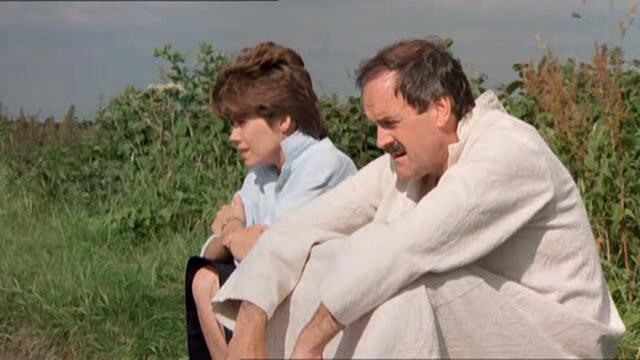 По часовниковата стрелка (Clockwise 1986) 2/2