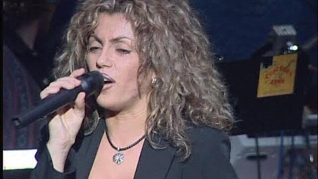 Indira Radic  Diskoteka Industrija 2001  Salzburg