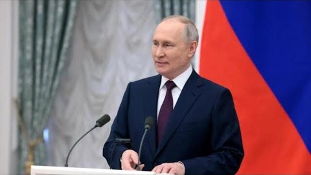 Владимир Путин вручает государственные награды в Кремле