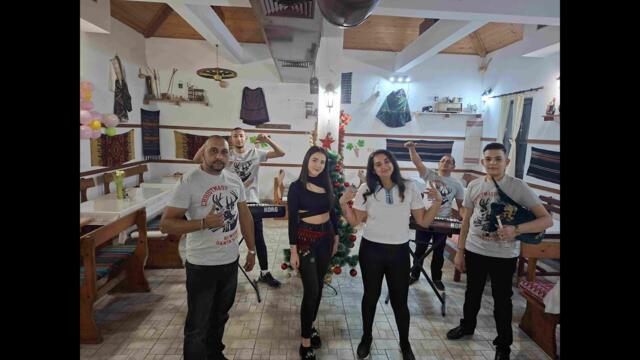 Орк.Гроса Бенд-Кръчун ( Коледен  кючек )