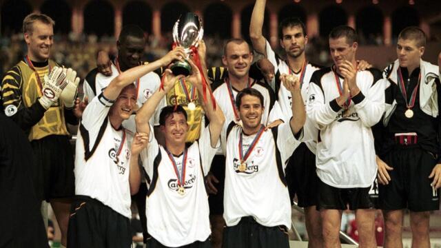LIVERPOOL 3 -- 2  BAYERN MUNICH  || UEFA SUPER CUP 2001 GOALS AND HIGHLIGHTS