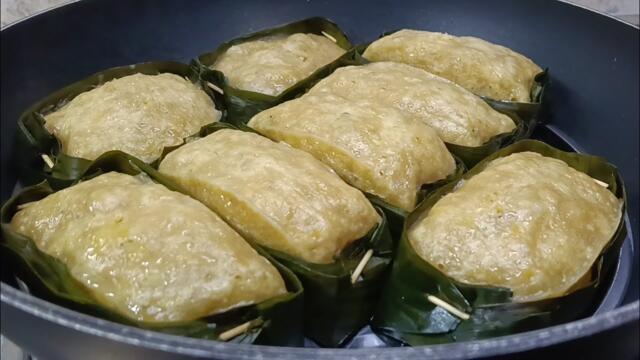 GAWIN MO ITO SA SAGING! SOFT, MOIST AND FLUFFY STEAMED BANANA CAKE IN BANANA LEAVES!