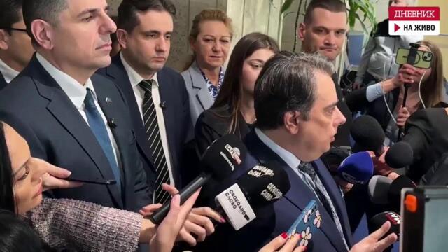 Асен Василев: Борисов и Пеевски показаха, че не са чули протестите