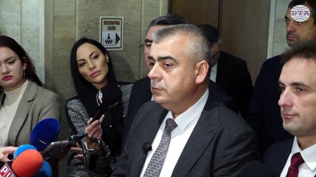Ще приемем третия мандат за съставяне на правителство, каза Хайри Садъков от АПС