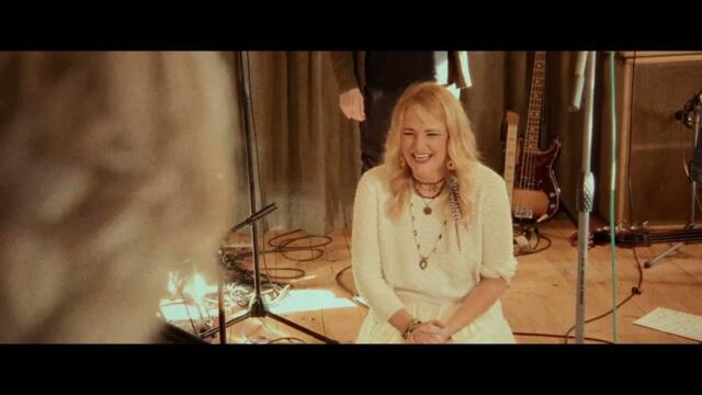 Elles Bailey - Better Days (Official Video)