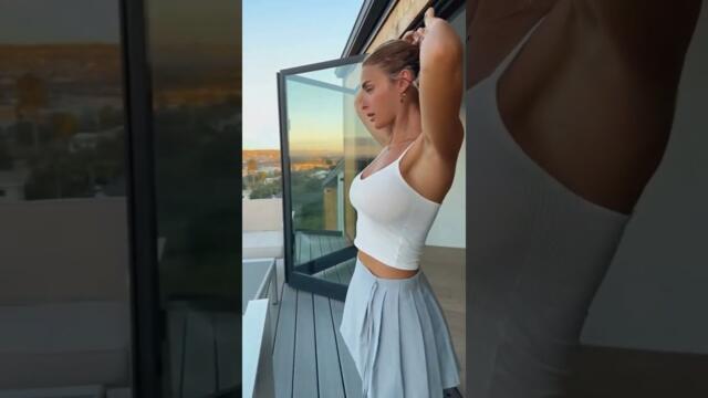 🔥Camila Belen (Britney Bakeer) - Meet argentina beautiful fashion fitness motivational blogger influencer #fashionblogger