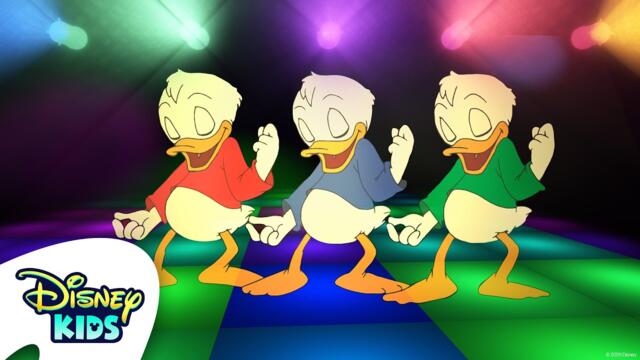 Boogie with Mickey!🕺🏽🪩 | Mickey's Music Party 🎶🎷 | @disneykids